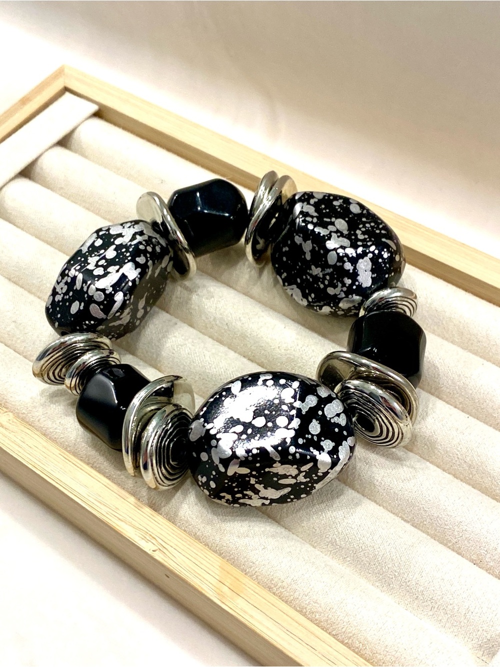 Retro Chunky Black Silver Splatter Stretch Bracelet Metallic Bead Statement Bang